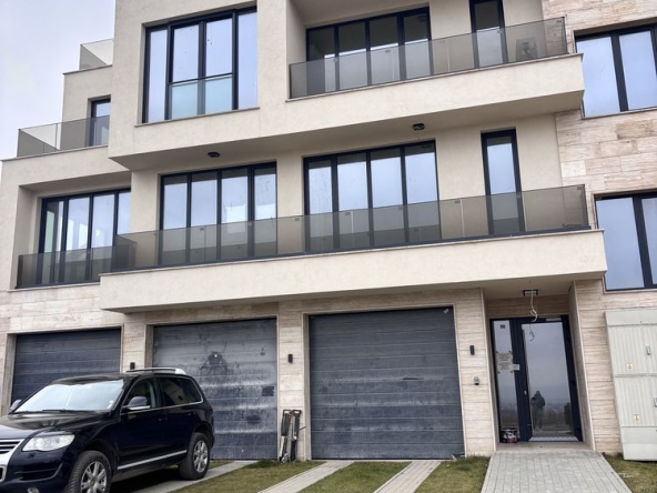 Тристаен апартамент в София, Драгалевци - 84 кв.м за 1761 €/кв.м - Снимка #1