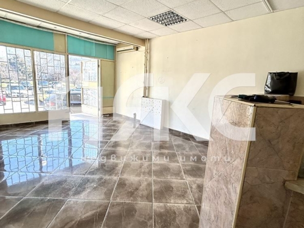 Дава се под наем Магазин в София, Връбница 1 - 30 кв.м за 219.3 € - Снимка #1