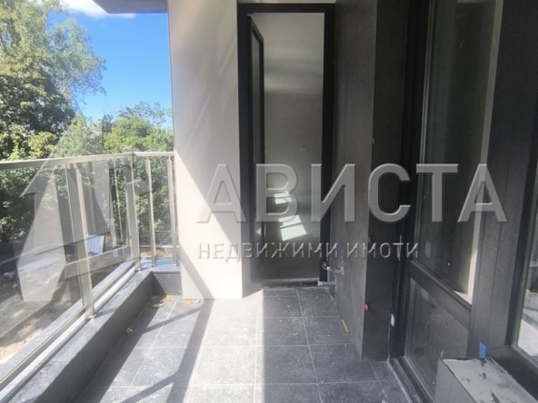 Тристаен апартамент в София, Лагера - 114 кв.м за 1647 €/кв.м - Снимка #1