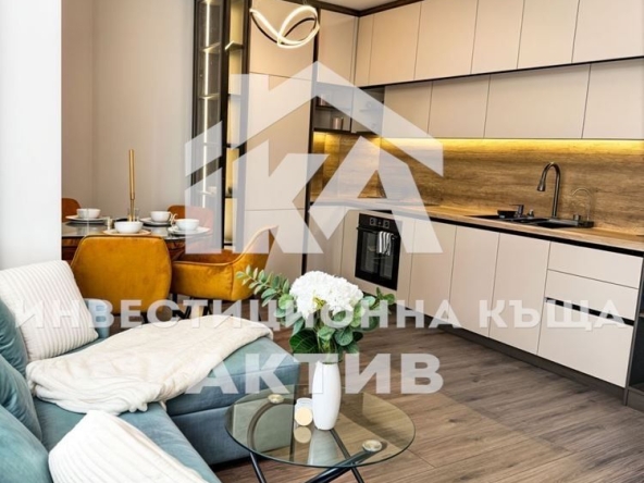 Тристаен апартамент в Пловдив, Тракия - 106 кв.м за 938 €/кв.м - Снимка #1