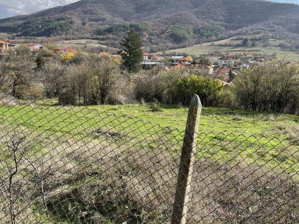 Парцел в с. Розовец, Област Пловдив - 950 кв.м за 24 €/кв.м - Снимка #1