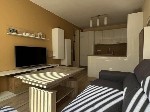 Дава се под наем Двустаен апартамент в София, Овча купел - 56 кв.м за 897.6 € - Снимка #1