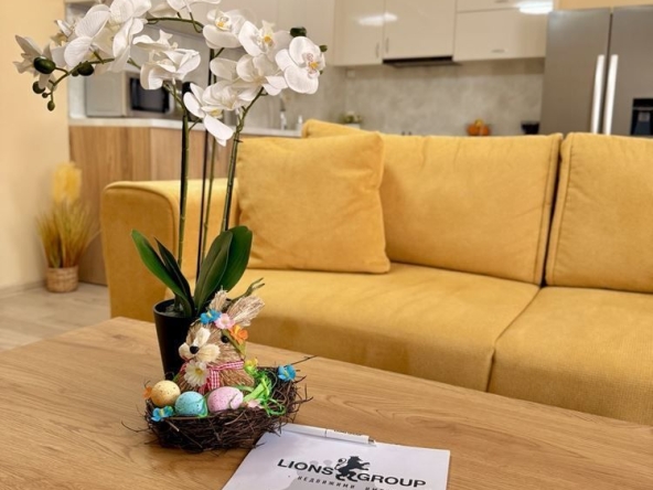 Тристаен апартамент в к.к. Златни пясъци - 118 кв.м за 895 €/кв.м - Снимка #1