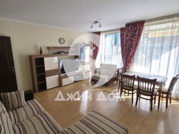 Двустаен апартамент в к.к. Слънчев бряг - 72 кв.м за 744 €/кв.м - Снимка #1