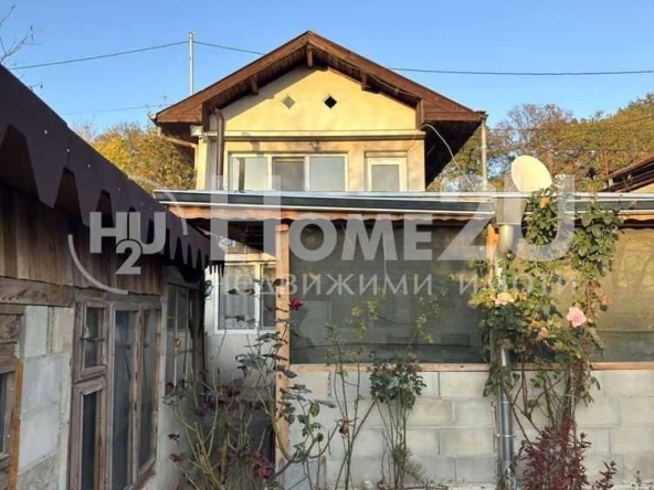 Къща в Варна, Аспарухово - 44 кв.м за 1043 €/кв.м - Снимка #1