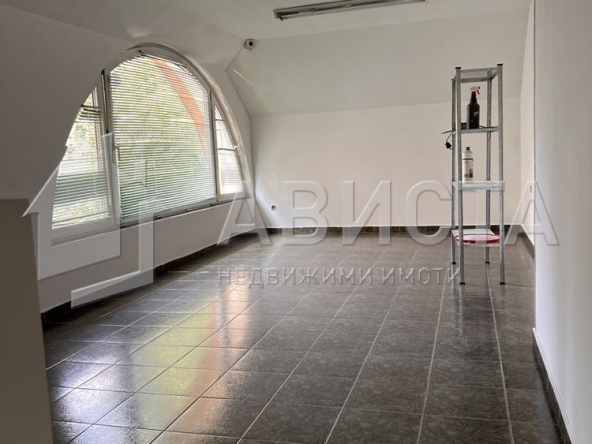 Къща в София, Изток - 90 кв.м за 2720 €/кв.м - Снимка #1