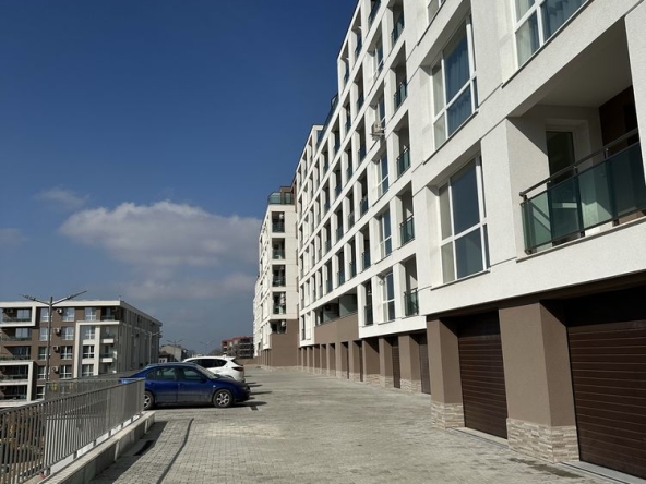 Гараж / Паркомясто в Велико Търново, Картала - 14 кв.м за 547 €/кв.м - Снимка #1