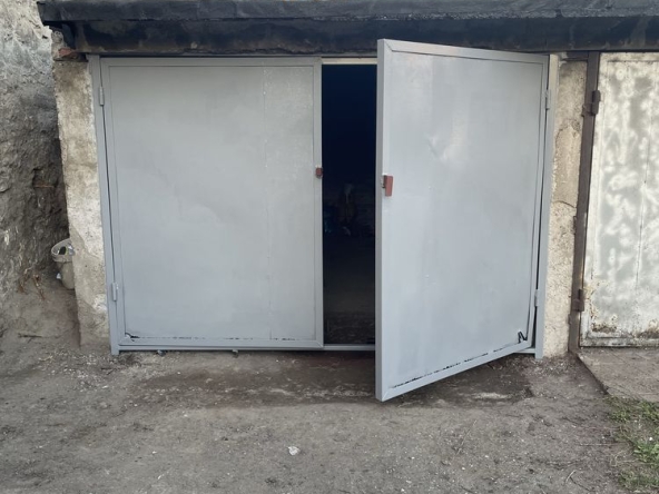 Гараж / Паркомясто в Видин, Център - 19 кв.м за 390 €/кв.м - Снимка #1