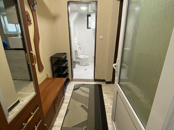 Дава се под наем Едностаен апартамент в Шумен, Дивизионна болница - 22 кв.м за 179.52 € - Снимка #1