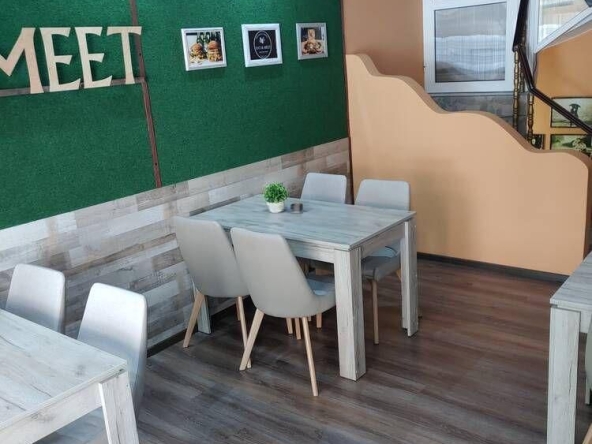 Дава се под наем Заведение в Пловдив, Център - 133 кв.м за 1296.42 € - Снимка #1