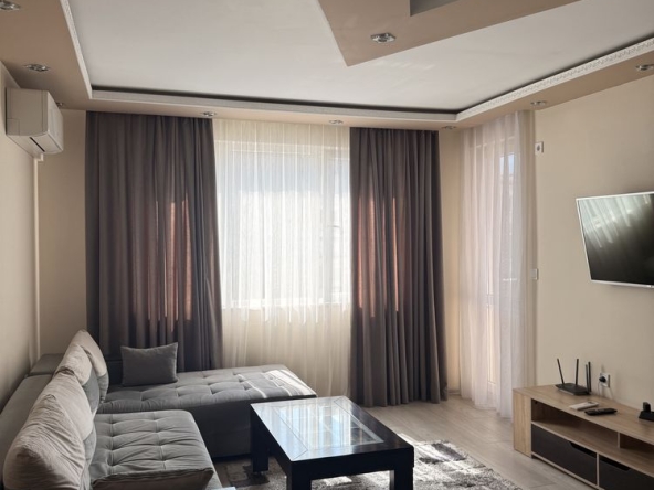 Дава се под наем Двустаен апартамент в Асеновград - 57 кв.м за 298.86 € - Снимка #1