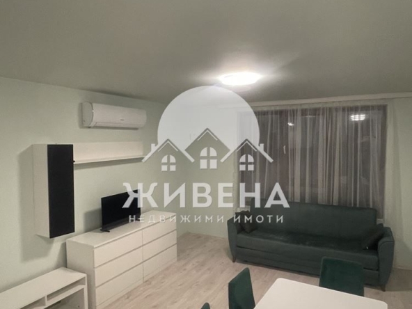 Дава се под наем Четиристаен апартамент в Варна, Бриз - 165 кв.м за 1196.97 € - Снимка #1