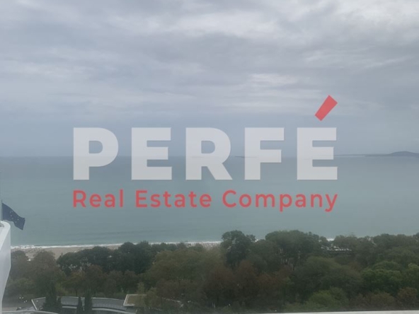 Многостаен апартамент в Бургас, Лазур - 200 кв.м за 5000 €/кв.м - Снимка #1