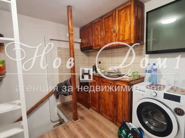 Двустаен апартамент в Варна, Цветен квартал - 38 кв.м за 886 €/кв.м - Снимка #1