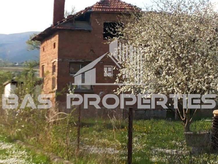 Къща в Годеч - 180 кв.м за 156 €/кв.м - Снимка #1