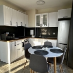 Дава се под наем Двустаен апартамент в к.к. Слънчев бряг - 70 кв.м за 598.23 € - Снимка #1