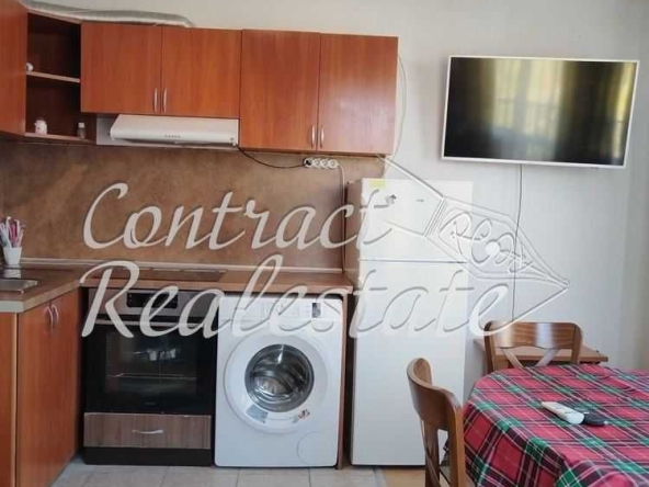 Дава се под наем Двустаен апартамент в Варна, Колхозен пазар - 40 кв.м за 306 € - Снимка #1