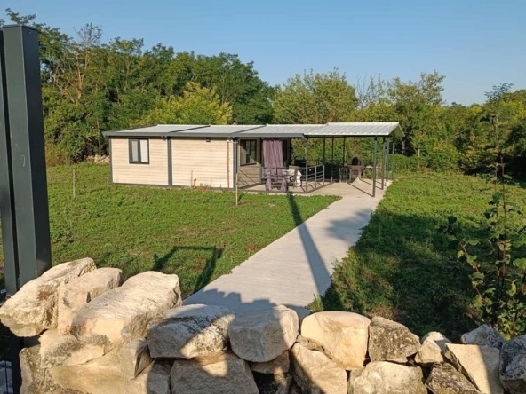 Къща в с. Млада гвардия, Област Варна - 48 кв.м за 723 €/кв.м - Снимка #1