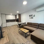Дава се под наем Двустаен апартамент в Варна, Център - 72 кв.м за 548.25 € - Снимка #1