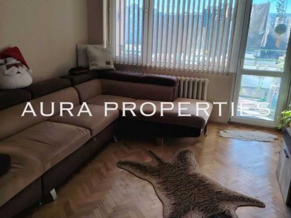 Тристаен апартамент в Разград, Житница - 98 кв.м за 682 €/кв.м - Снимка #1