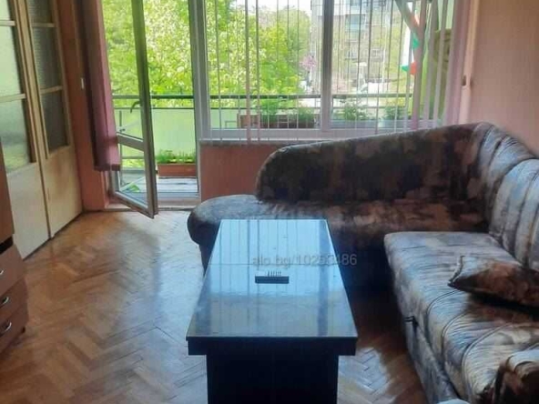 Дава се под наем Едностаен апартамент в Пловдив, Въстанически - 20 кв.м за 179.52 € - Снимка #1