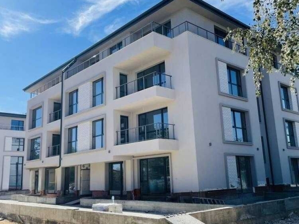 Тристаен апартамент в Пловдив, Христо Смирненски - 146 кв.м за 1007 €/кв.м - Снимка #1