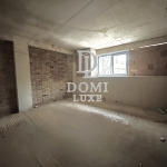 Тристаен апартамент в Варна, Колхозен пазар - 109 кв.м за 843 €/кв.м - Снимка #1