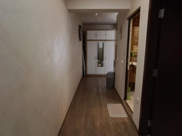 Дава се под наем Тристаен апартамент в Варна, Левски - 72 кв.м за 747.66 € - Снимка #1