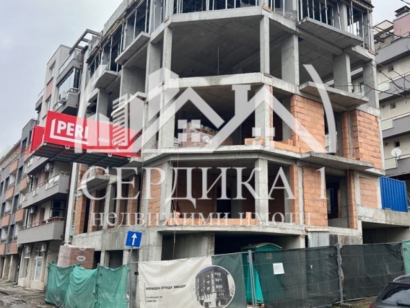 Двустаен апартамент в София, Банишора - 52 кв.м за 1501 €/кв.м - Снимка #1