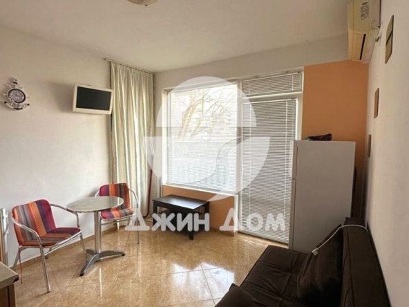 Двустаен апартамент в к.к. Слънчев бряг - 45 кв.м за 748 €/кв.м - Снимка #1