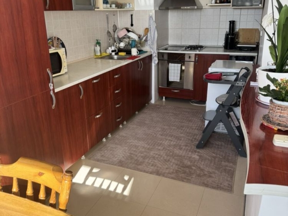 Дава се под наем Тристаен апартамент в Разград, Лудогорие - 100 кв.м за 348.84 € - Снимка #1