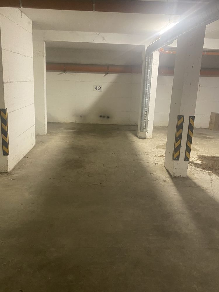 Дава се под наем Гараж / Паркомясто в Варна, Гранд Мол Варна - 18 кв.м за 89.76 € - Снимка #1