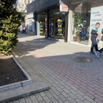 Дава се под наем Магазин в Казанлък - 22 кв.м за 448.8 € - Снимка #1