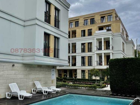 Дава се под наем Двустаен апартамент в Варна, Бриз - 79 кв.м за 847.62 € - Снимка #1