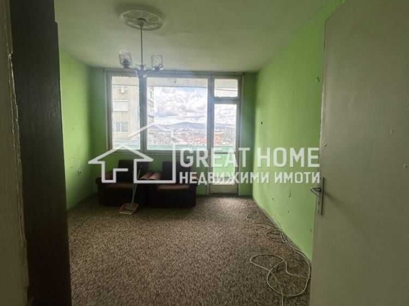 Тристаен апартамент в Търговище, Център - 81 кв.м за 564 €/кв.м - Снимка #1