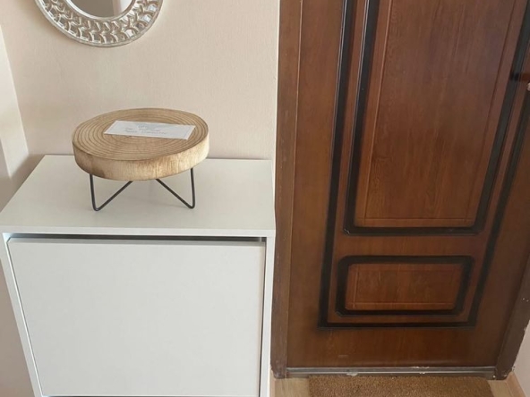 Дава се под наем Едностаен апартамент в к.к. Дюни - 35 кв.м за 498.27 € - Снимка #1