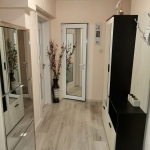 Дава се под наем Тристаен апартамент в Варна, Зимно кино Тракия - 82 кв.м за 448.8 € - Снимка #1