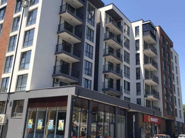 Дава се под наем Гараж / Паркомясто в Бургас, Славейков - 17 кв.м за 71.4 € - Снимка #1