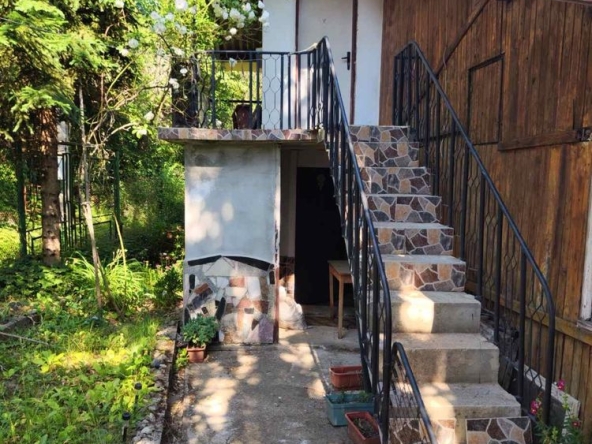 Къща в София, Градина - 70 кв.м за 583 €/кв.м - Снимка #1