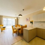 Дава се под наем Тристаен апартамент в София, Младост 2 - 95 кв.м за 528.36 € - Снимка #1