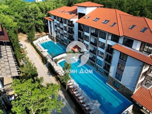Двустаен апартамент в Приморско - 56 кв.м за 747 €/кв.м - Снимка #1