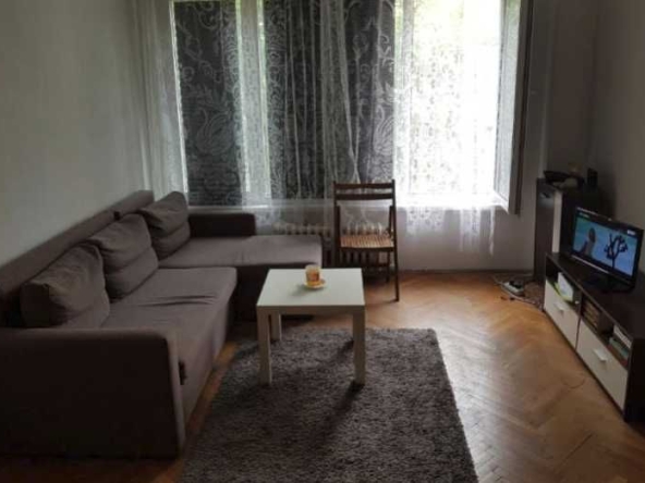 Дава се под наем Едностаен апартамент в София, Лозенец - 40 кв.м за 314.16 € - Снимка #1
