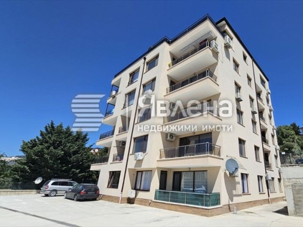 Тристаен апартамент в Варна, Бриз - 90 кв.м за 1667 €/кв.м - Снимка #1