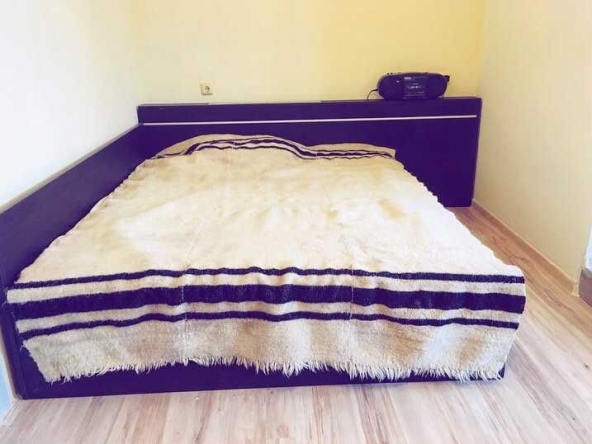 Дава се под наем Двустаен апартамент в Бургас, Меден рудник - зона А - 70 кв.м за 229.5 € - Снимка #1