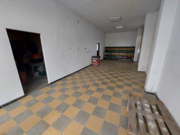 Магазин в Търговище, Център - 90 кв.м за 567 €/кв.м - Снимка #1