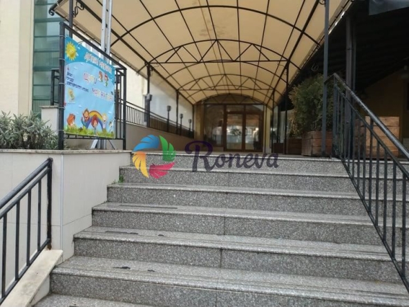 Заведение в Варна, Възраждане 1 - 340 кв.м за 443 €/кв.м - Снимка #1