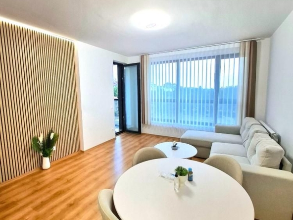 Дава се под наем Двустаен апартамент в София, Банишора - 60 кв.м за 638.01 € - Снимка #1