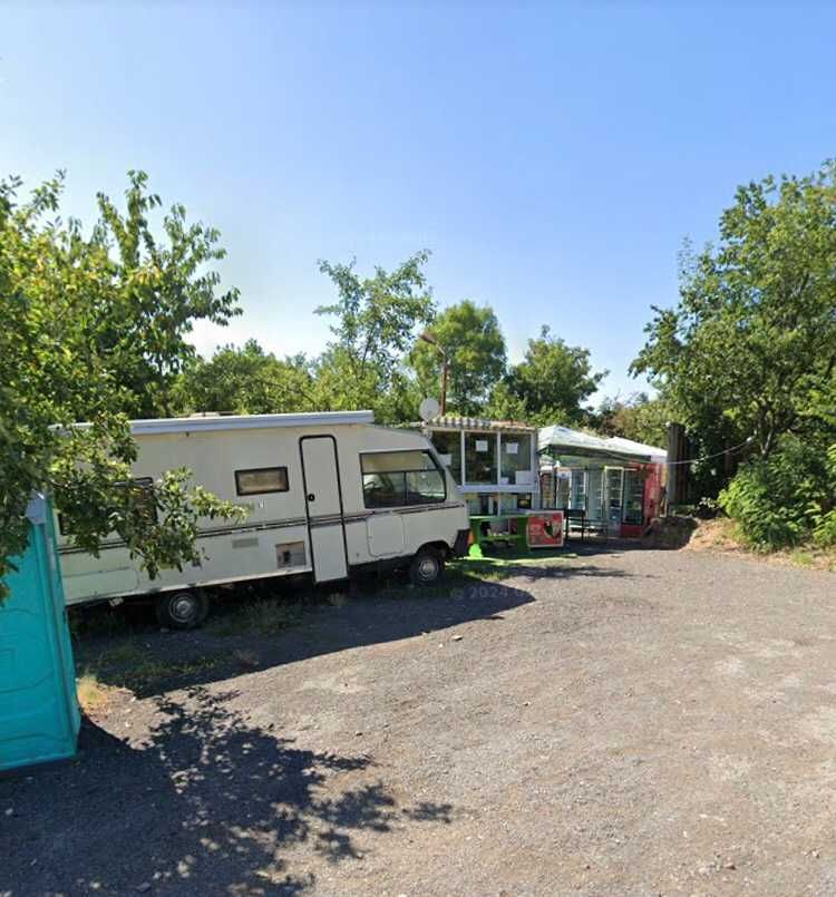 Дава се под наем Парцел в София, Горубляне - 50 кв.м за 500 € - Снимка #1