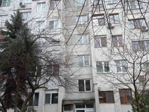 Двустаен апартамент в Димитровград - 50 кв.м за 663 €/кв.м - Снимка #1