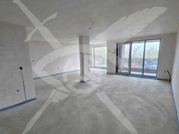 Многостаен апартамент в Бургас, Сарафово - 181 кв.м за 1790 €/кв.м - Снимка #1